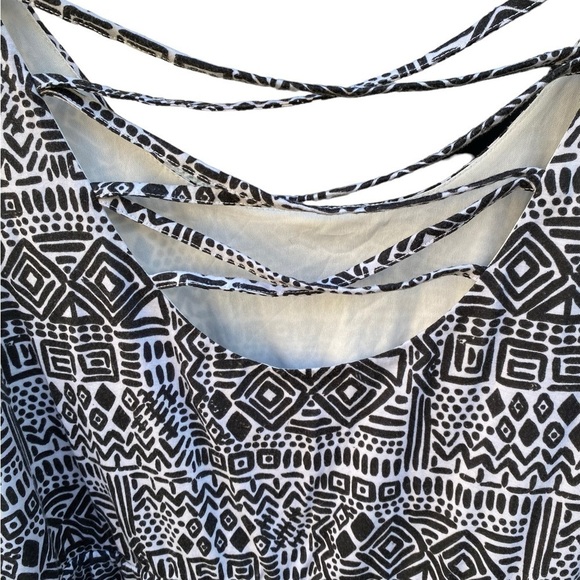 Maurice Tribal Print Back Straped Detail Plus Size Dress I Size: 3X - Picture 10 of 12